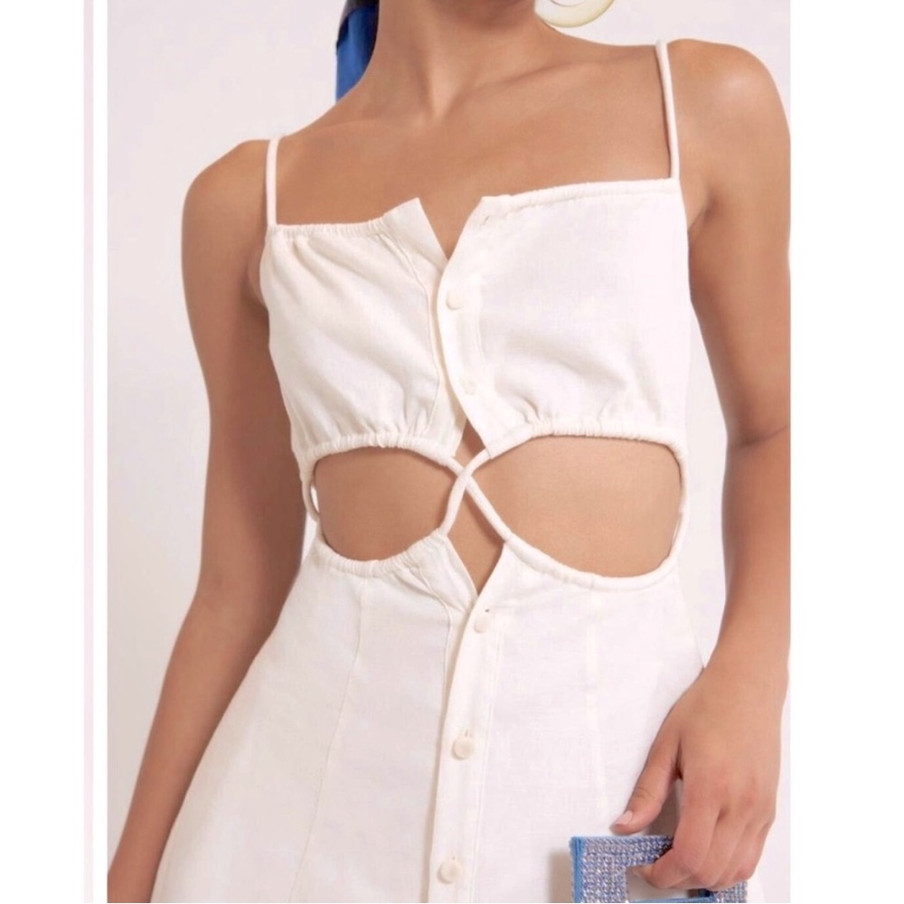 Cult Gaia The Taylor Cut Out Button Linen Mini Dress - Picture 3 of 5